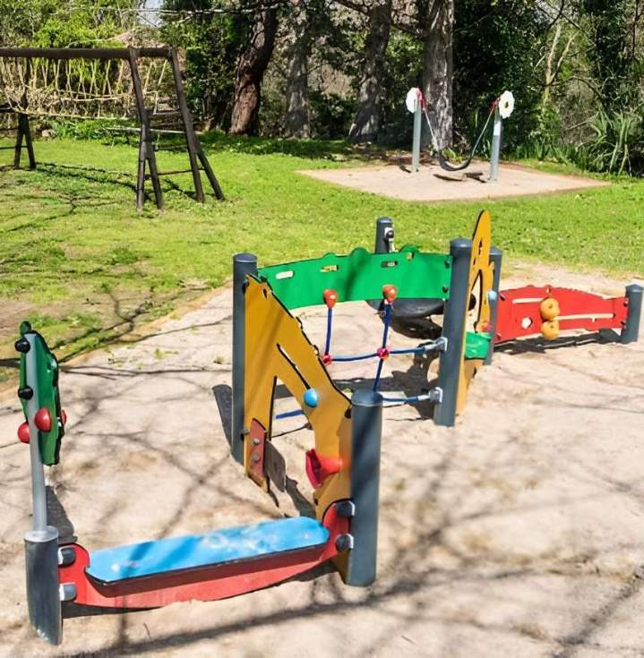 Aire de jeux enfants Céret