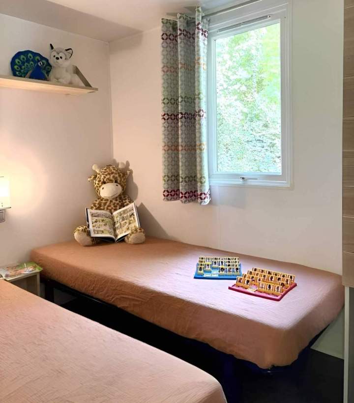 Rent a 2-Bed Mobile Home in Céret